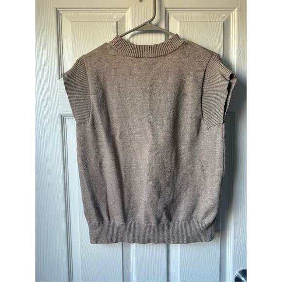 Tan Sweater Vest Pull Over Neutral Cyrus Women's Medium Knit - Picture 3 of 3